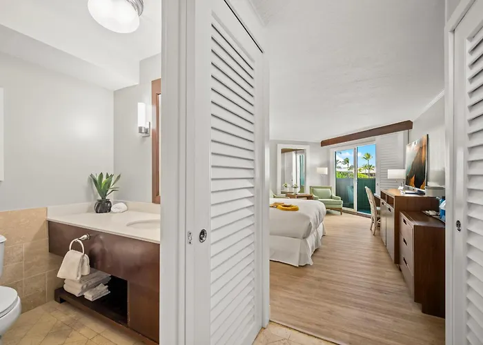 Oceanfront Paradise Room With Pool And Oceanviews