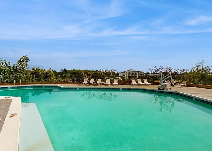 Banyan Harbor B18